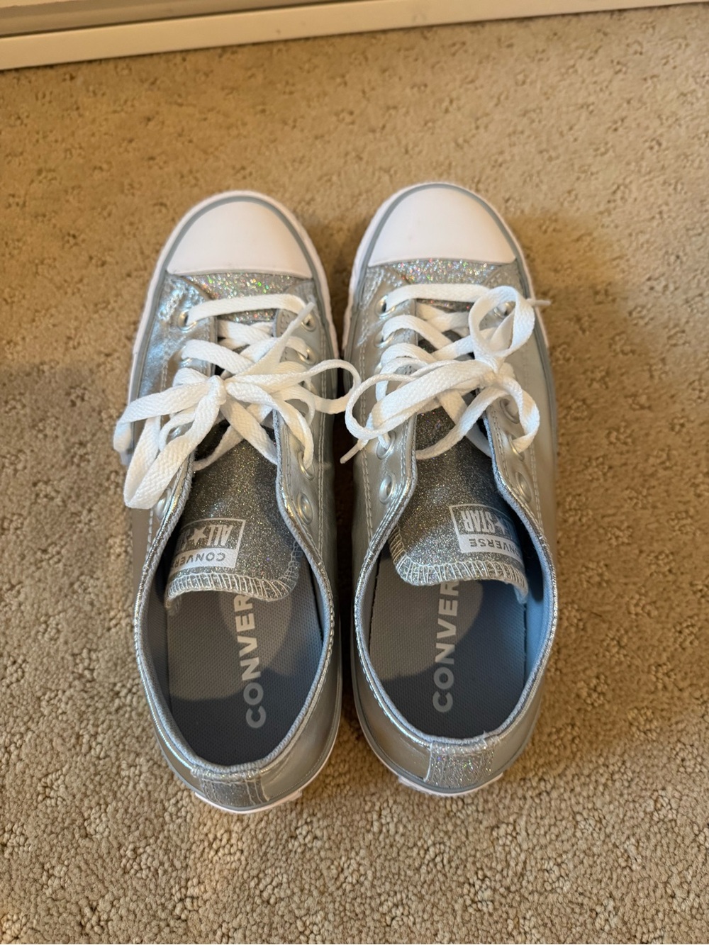 Converse Silver Glitter Low-Top Sneakers with White Laces - Picture 10 of 12